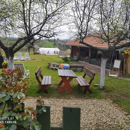 Vakantiehuis Deciji Vinogradi Belgrade, Sopot, Kosmaj