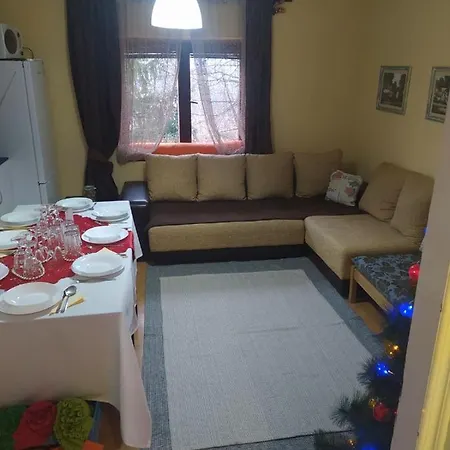 Deciji Vinogradi Belgrade, Sopot, Kosmaj Vakantiehuis *