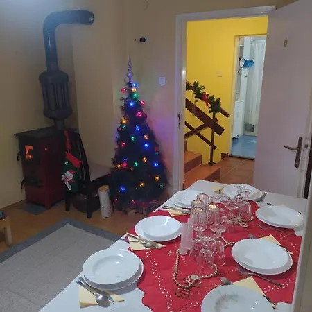 Deciji Vinogradi Belgrade, Sopot, Kosmaj Vakantiehuis *