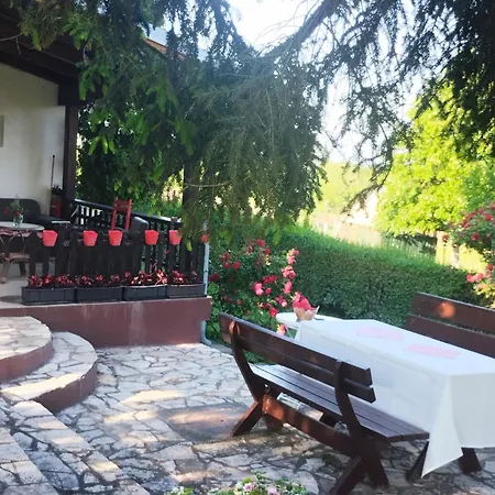 Deciji Vinogradi Belgrade, Sopot, Kosmaj Holiday home