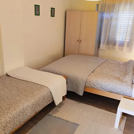 Vakantiehuis Deciji Vinogradi Belgrade, Sopot, Kosmaj