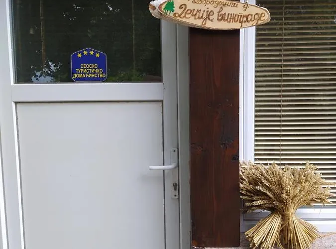 Deciji Vinogradi Belgrade, Sopot, Kosmaj 別荘 Sopot